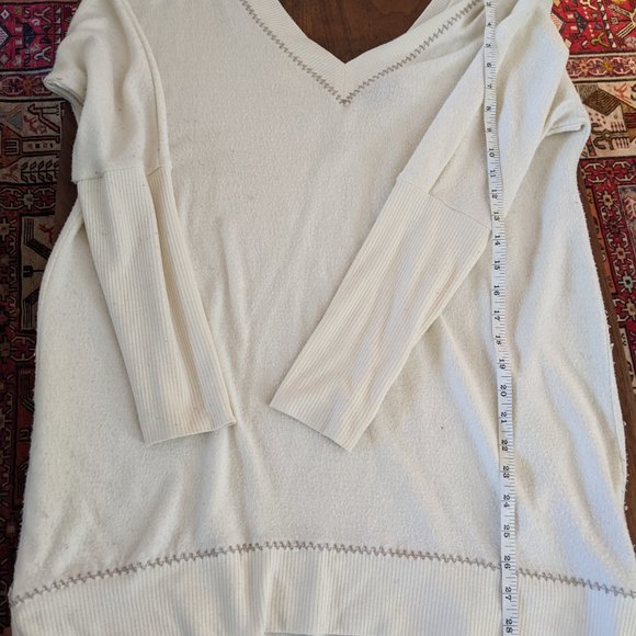 Anthropologie: Saturday/Sunday Tunic - Picture 4 of 5